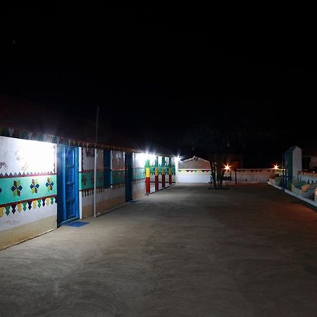 Rann Bhumi Homestay Resort Hodka Exterior foto