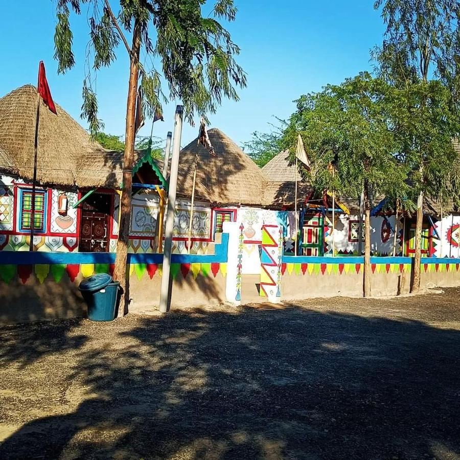 Rann Bhumi Homestay Resort Hodka Exterior foto
