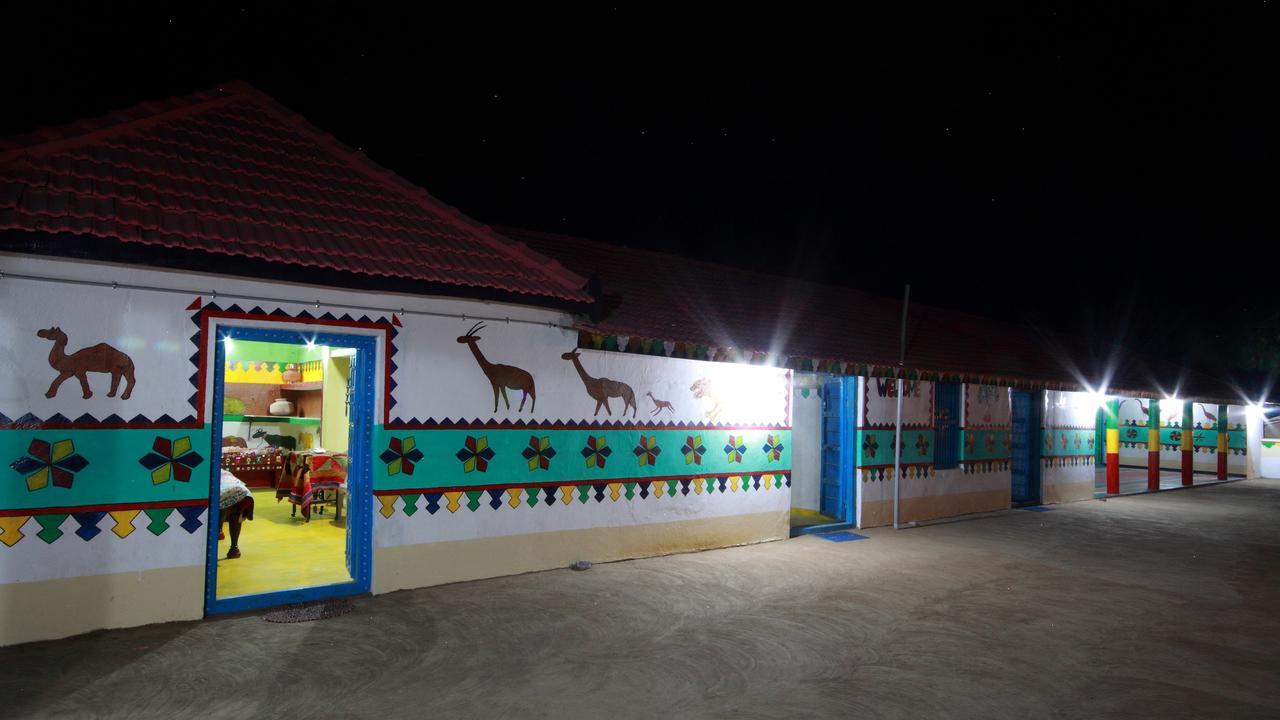 Rann Bhumi Homestay Resort Hodka Exterior foto